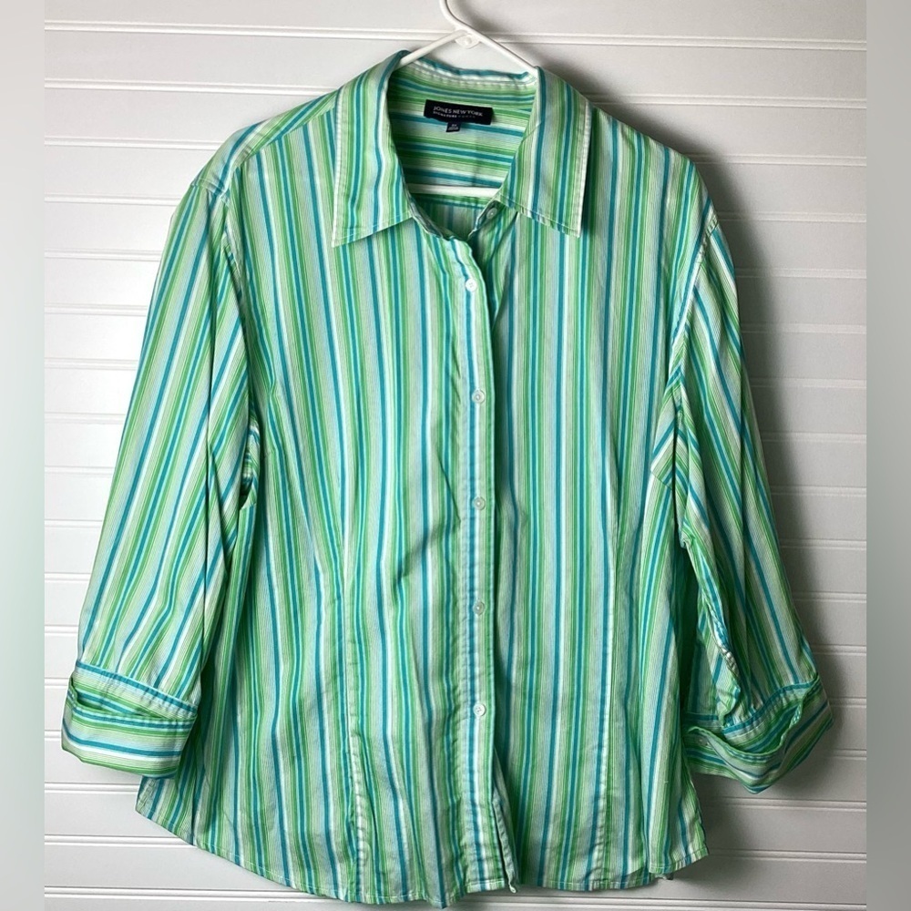 Jones New York Signature Woman Green Striped Sleeved Blouse Womens  Size 3X